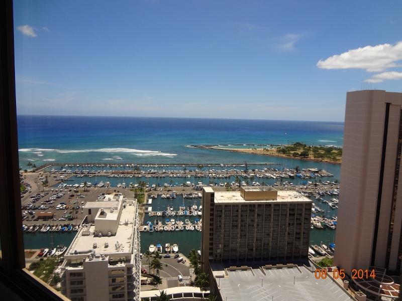 Апартаменты Waikiki Vacation 10 Гонолулу Экстерьер фото